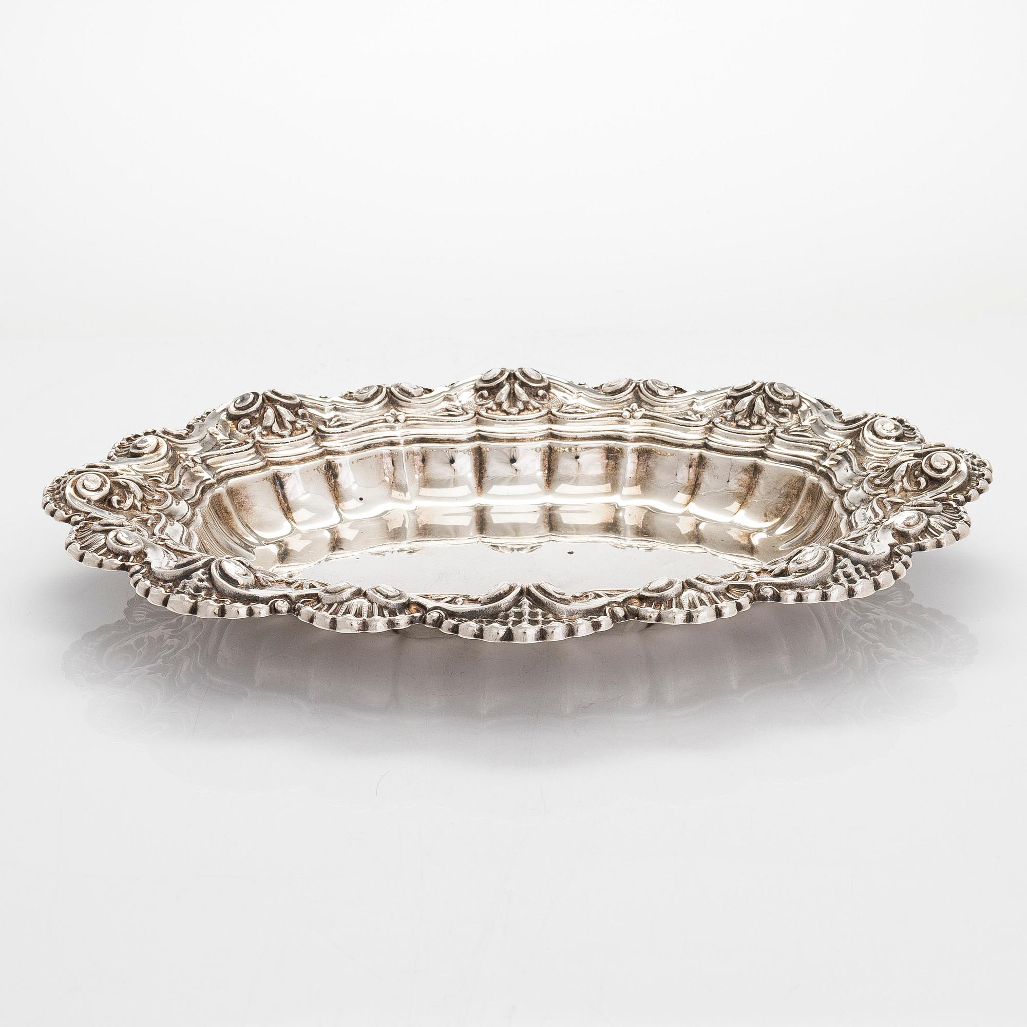 Serveringsskål, silver (.915), Spanien 1900-talets mitt.
