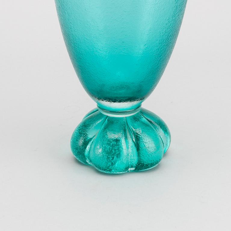 A SEGUSO VETRI D'ARTE MURANO GLASS VASE, 1950-60-tal.