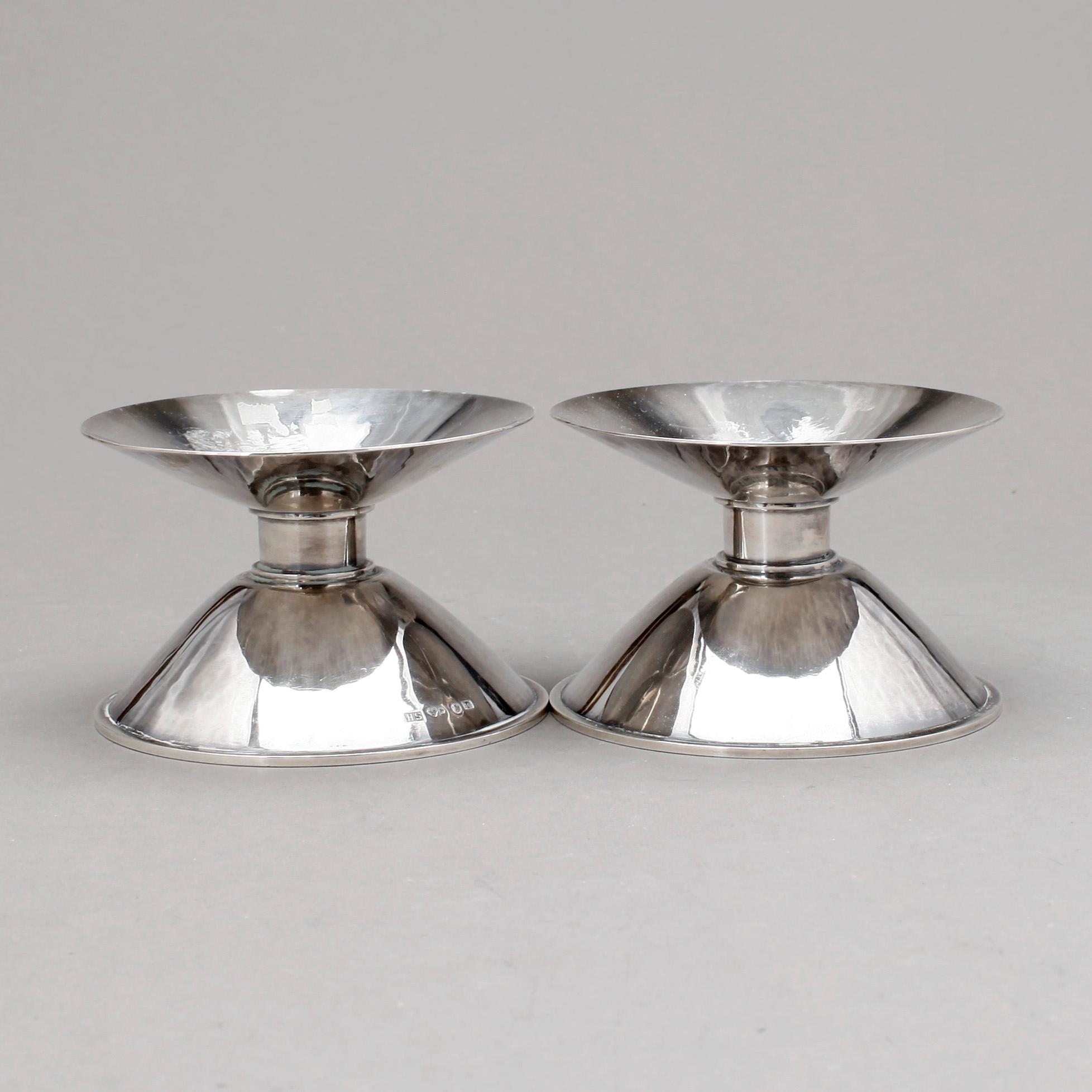 LJUSSTAKAR, ett par, silver, Hugo Strömdahl, Stockholm, 1952. Vikt ca 288g.