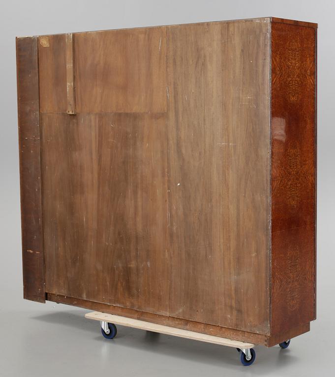 PRAKTSKÅP, Jindrich Halabala, Up Zavody, Brno Tjeckoslovakien, ca 1930.