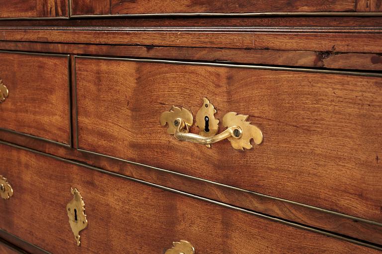 A Gustavian 1780's cupboard.