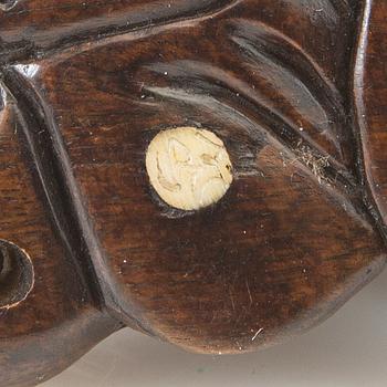 Netsuke, three pieces, boxwood. Japan, 20th century.