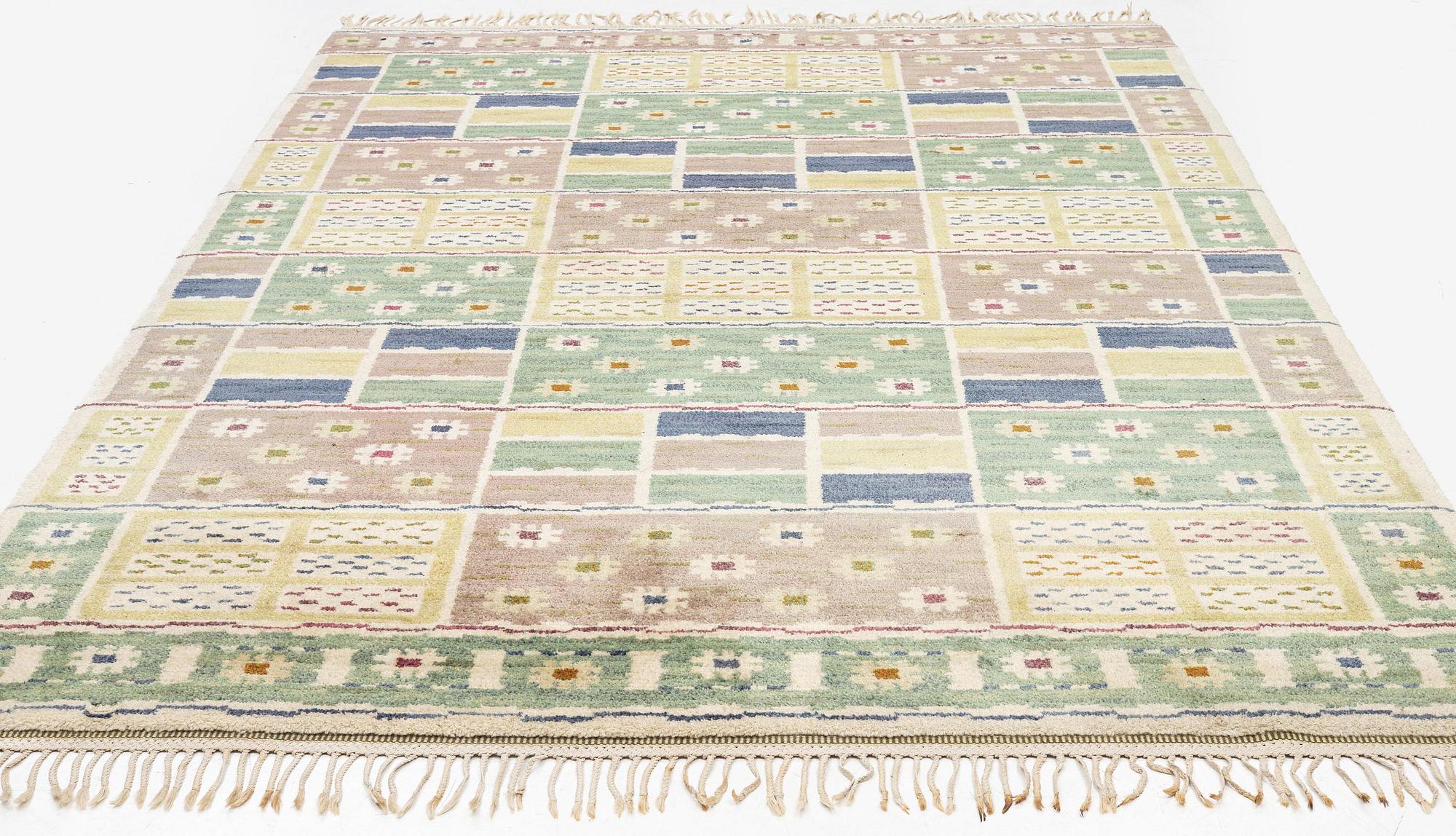 Märta Måås-Fjetterström, matta, "Ängarna", flossa, ca 307 x 206 cm, signerad AB MMF.