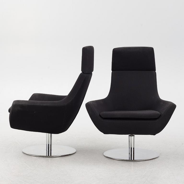 Roger Persson, a pair of 'Happy Swing' easy chairs Swedese, 2000s.