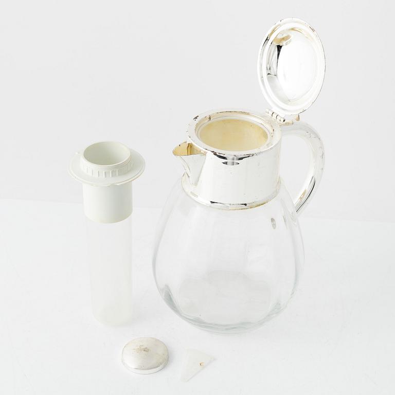 Lemonadkanna / cocktailkanna, glas och vitmetall, 1900-tal.