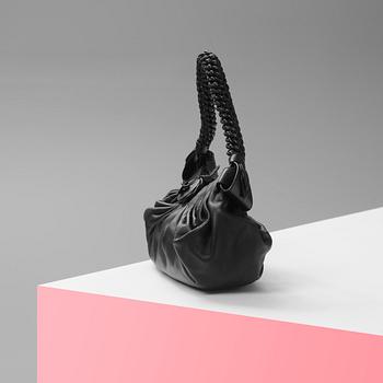 HANDVÄSKA. Bottega Veneta.