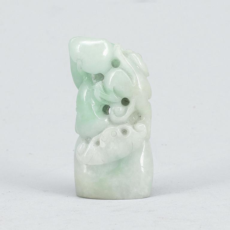FIGUR, nefrit, Kina, 1900-tal.