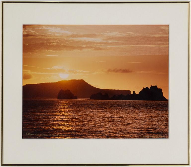 SVEN GILLSÄTER, fotografier, tre stycken. Signerade och daterade.