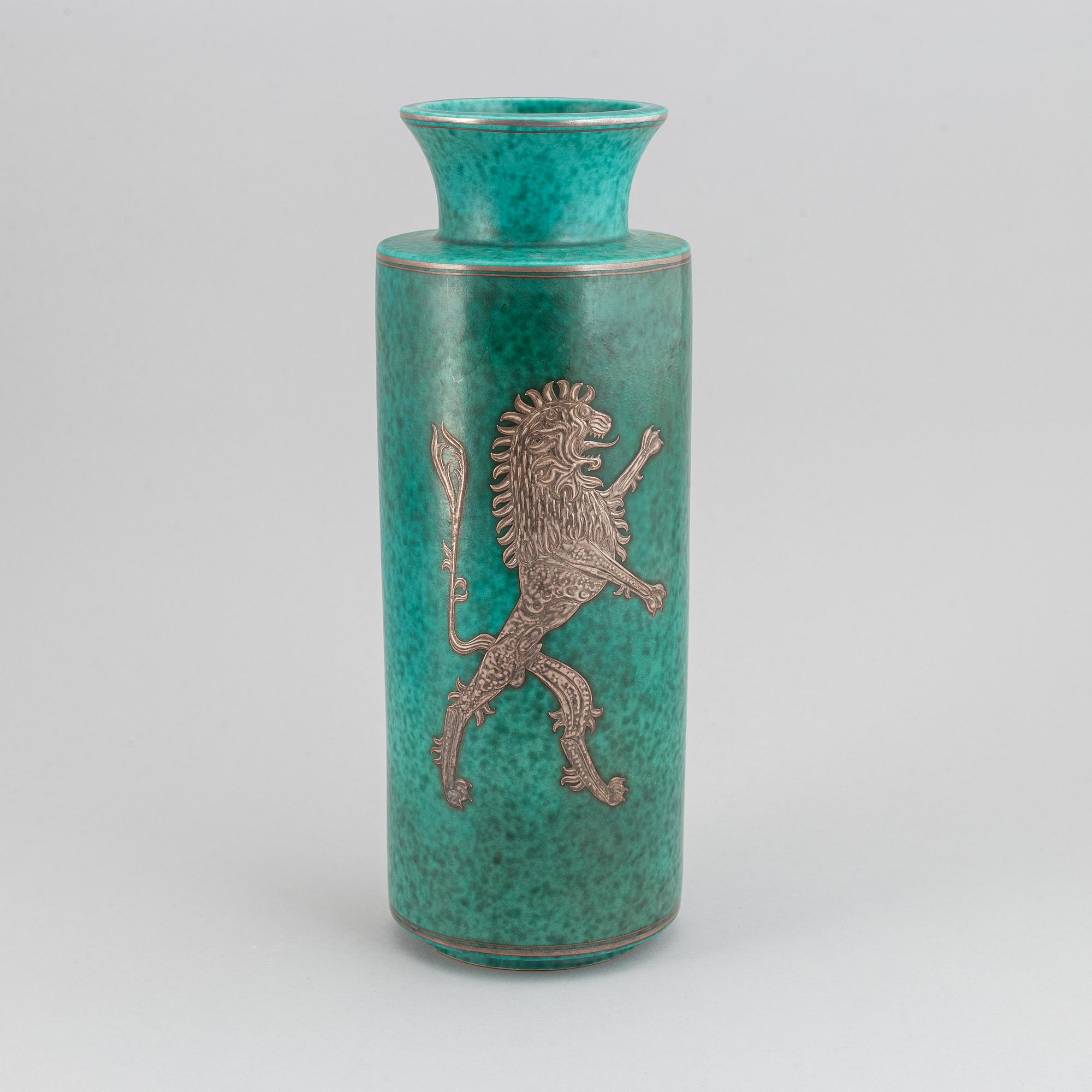 WILHELM KÅGE, an "Argenta" stoneware vase, Gustavsberg, Sweden.