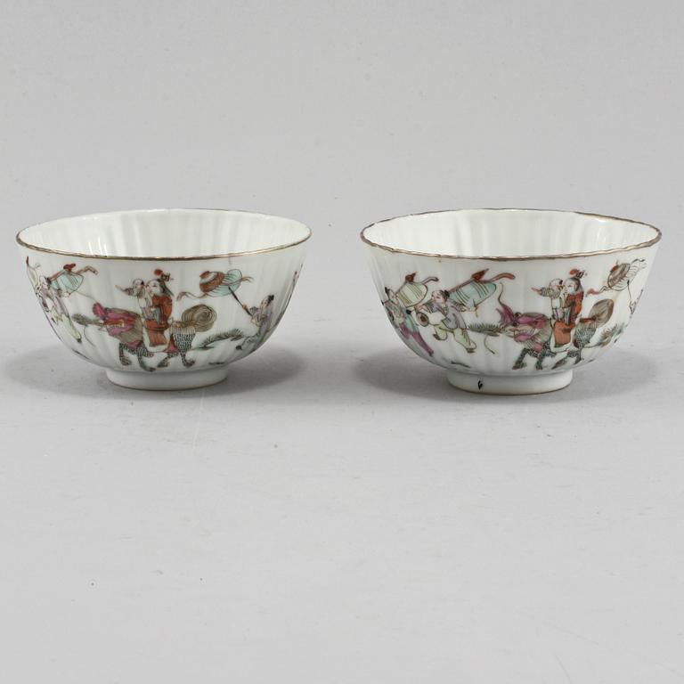 SKÅLAR, 2 par, porslin, Kina, 1900-tal.