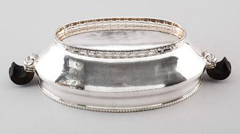 JARDINJÄR, silver, svenska importstämplar, 1920-tal. Vikt ca 1172 gram.