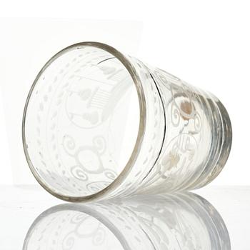 An engraved glass goblet, 18th century.