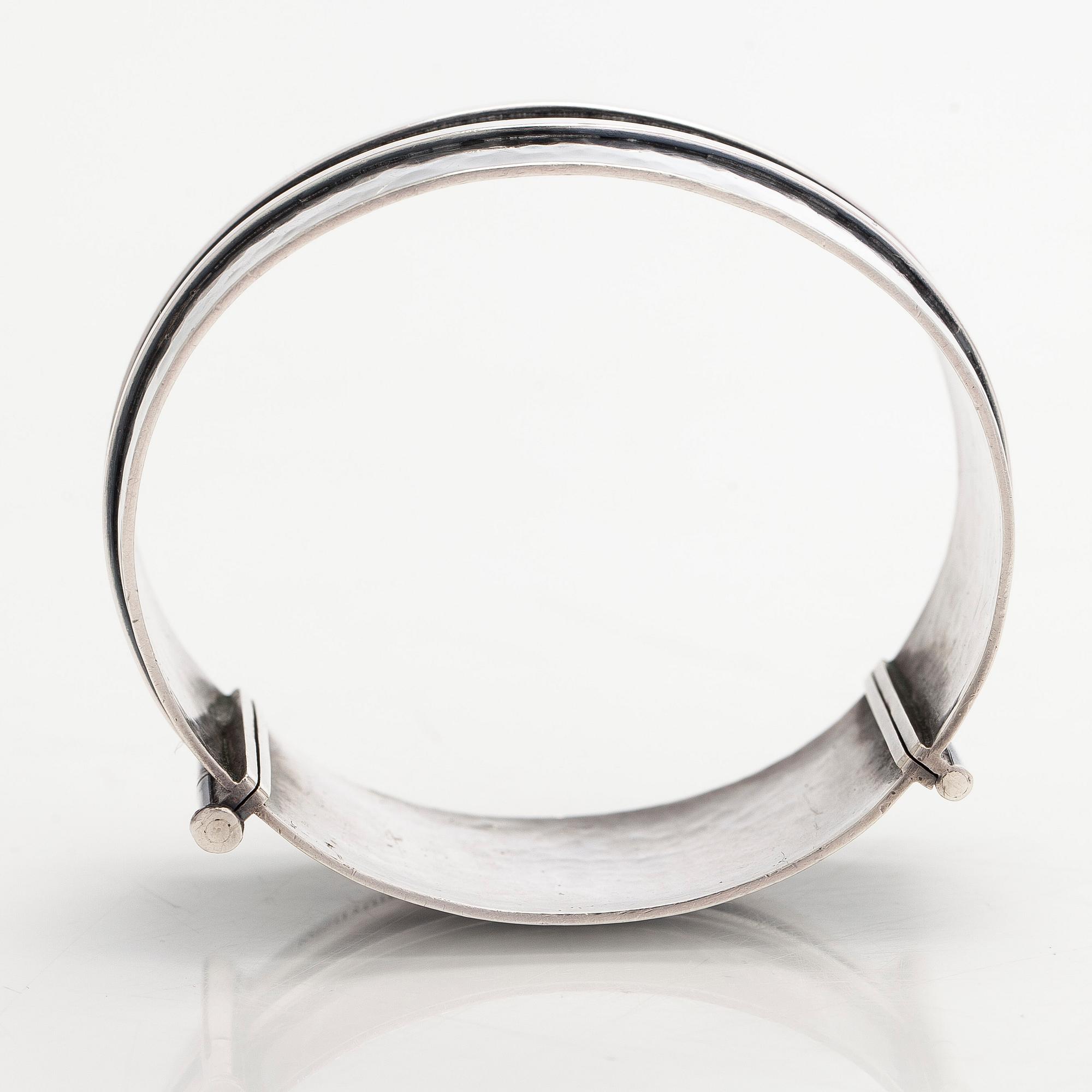 Reijo Sirkeoja, rannekoru, hopeaa, Tampere 1963.