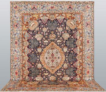 A Kashmar carpet, approx. 367 x 278 cm.