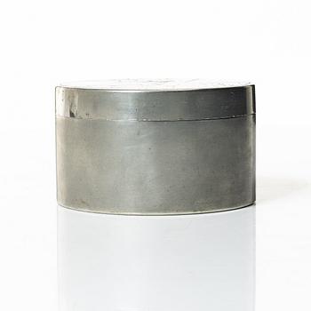 Sylvia Stave, attributed to. A pewter box with cover, CG Hallberg, Stockholm 1929.
