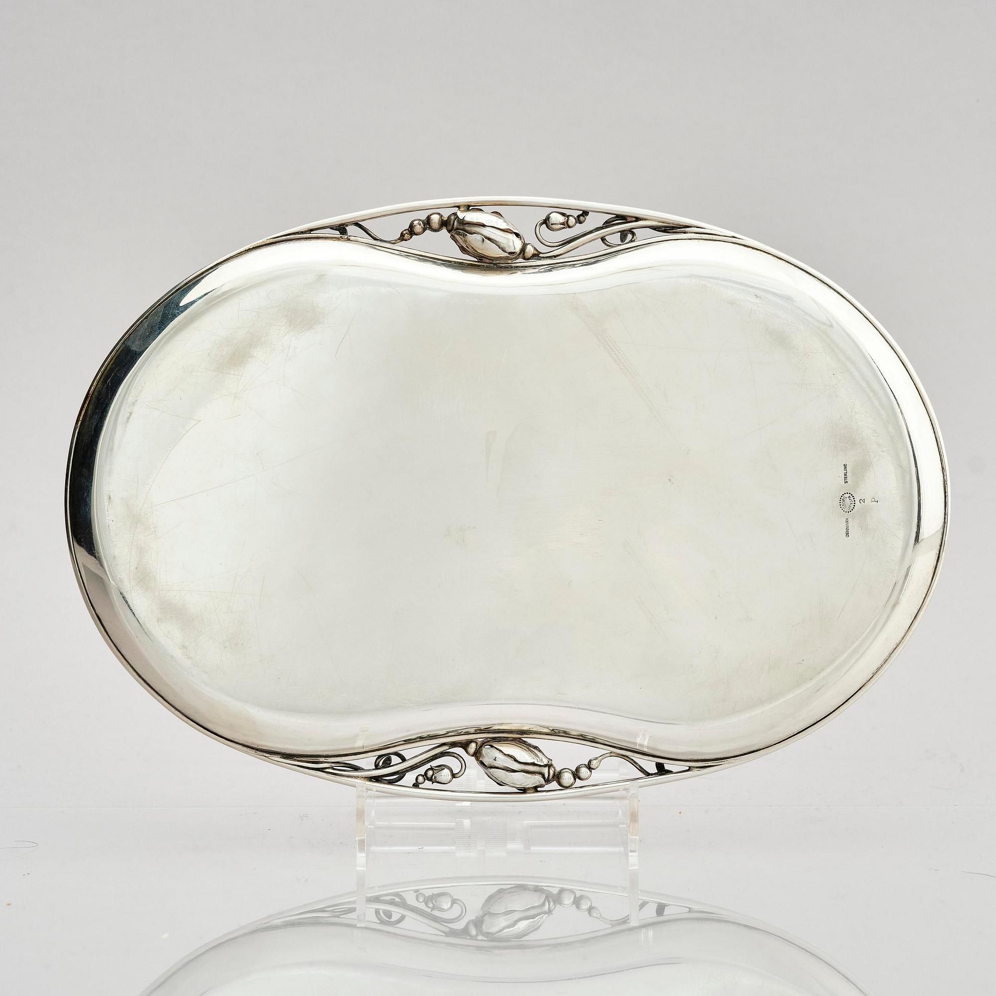 Georg Jensen, bricka, sterling silver, modell nr 2, Köpenhamn efter 1945.