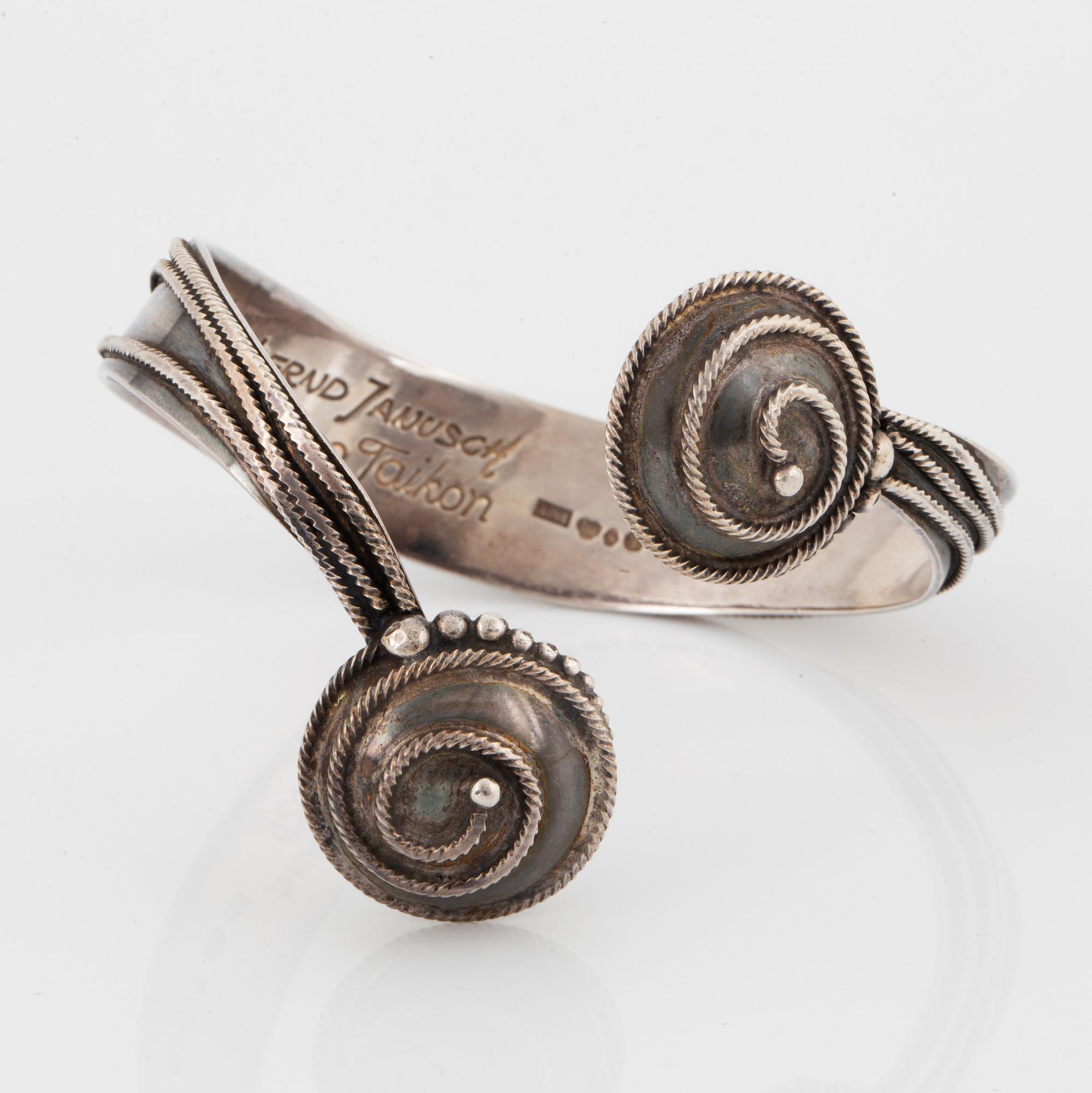 ROSA TAIKON, BERND JANUSCH, armring, sterlingsilver.
