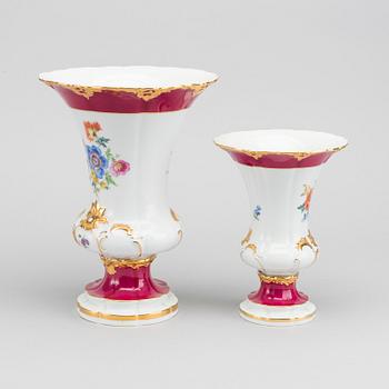 A set of two Meissen porcelain vases.