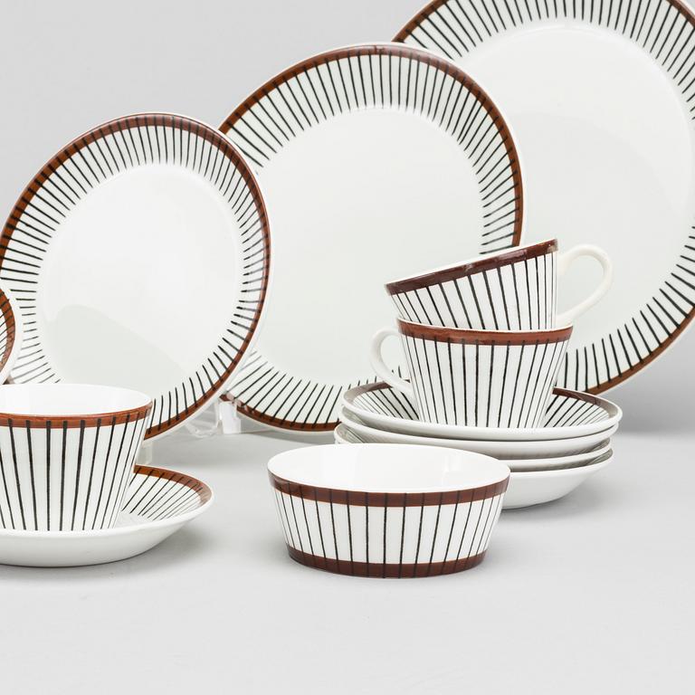 STIG LINDBERG, servis "Spisa Ribb", 42 dlr, benporslin, Gustavsberg, 1955-1974.