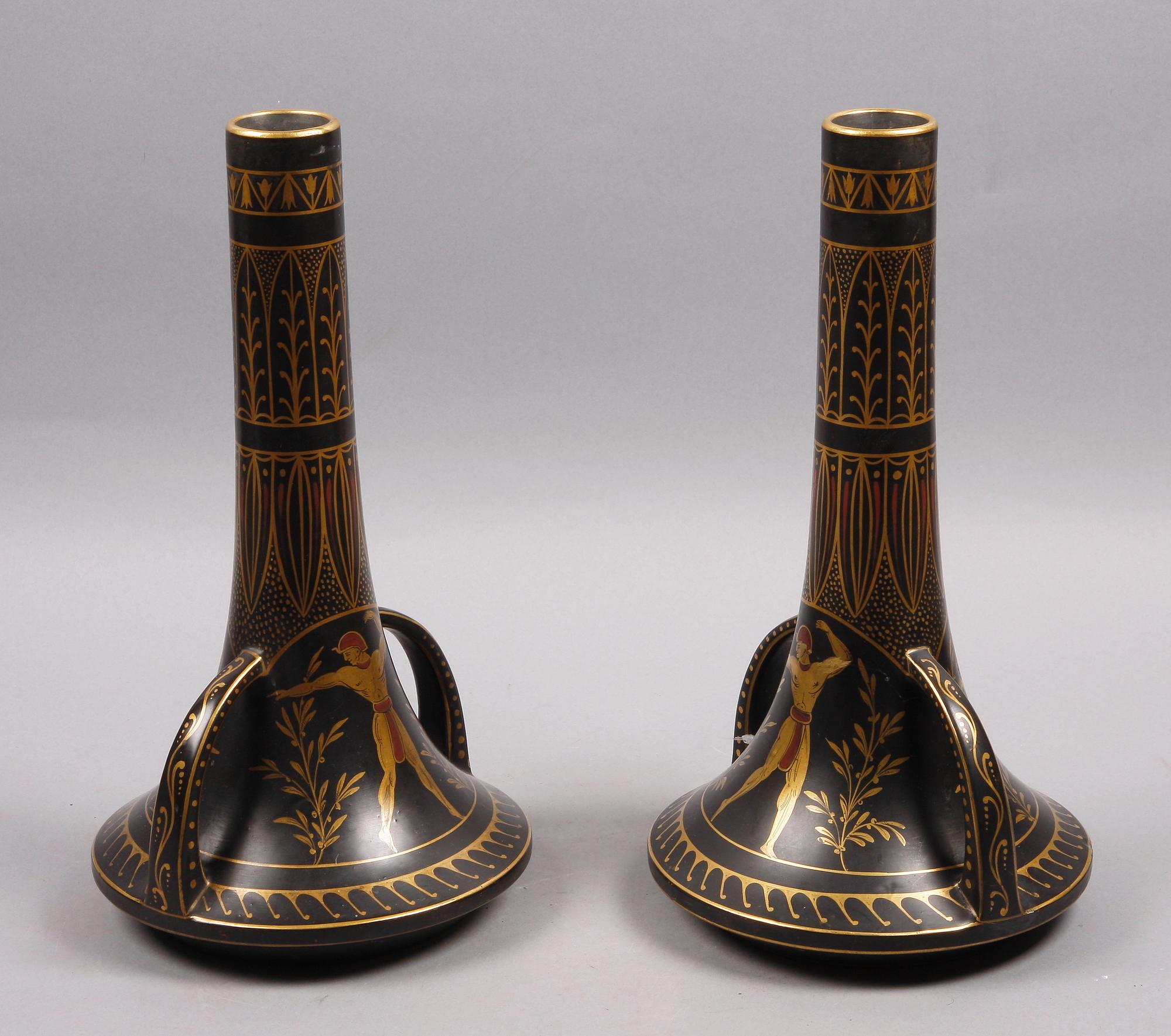 VASER, ett par, fajans, Pinon Heuzé, Sevres, sign. 1900-talets första hälft.