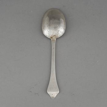 SKED, silver, 1700-talets första hälft. Vikt 41 g.