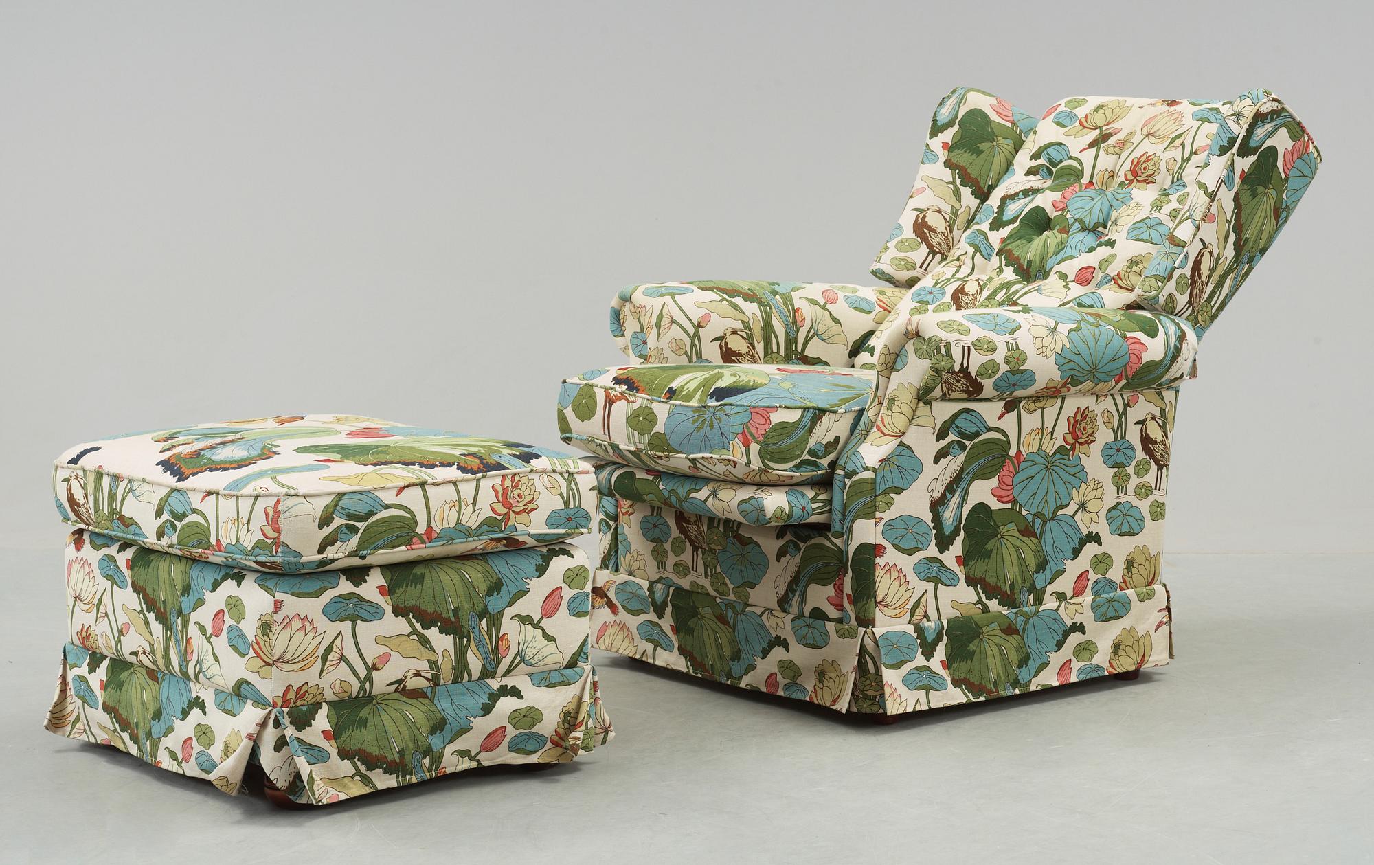 FÅTÖLJ med FOTPALL, 1900-talets andra hälft.