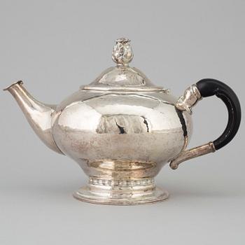 A Cort Hannibal silver teapot, Copenhagen Denmark 1920.