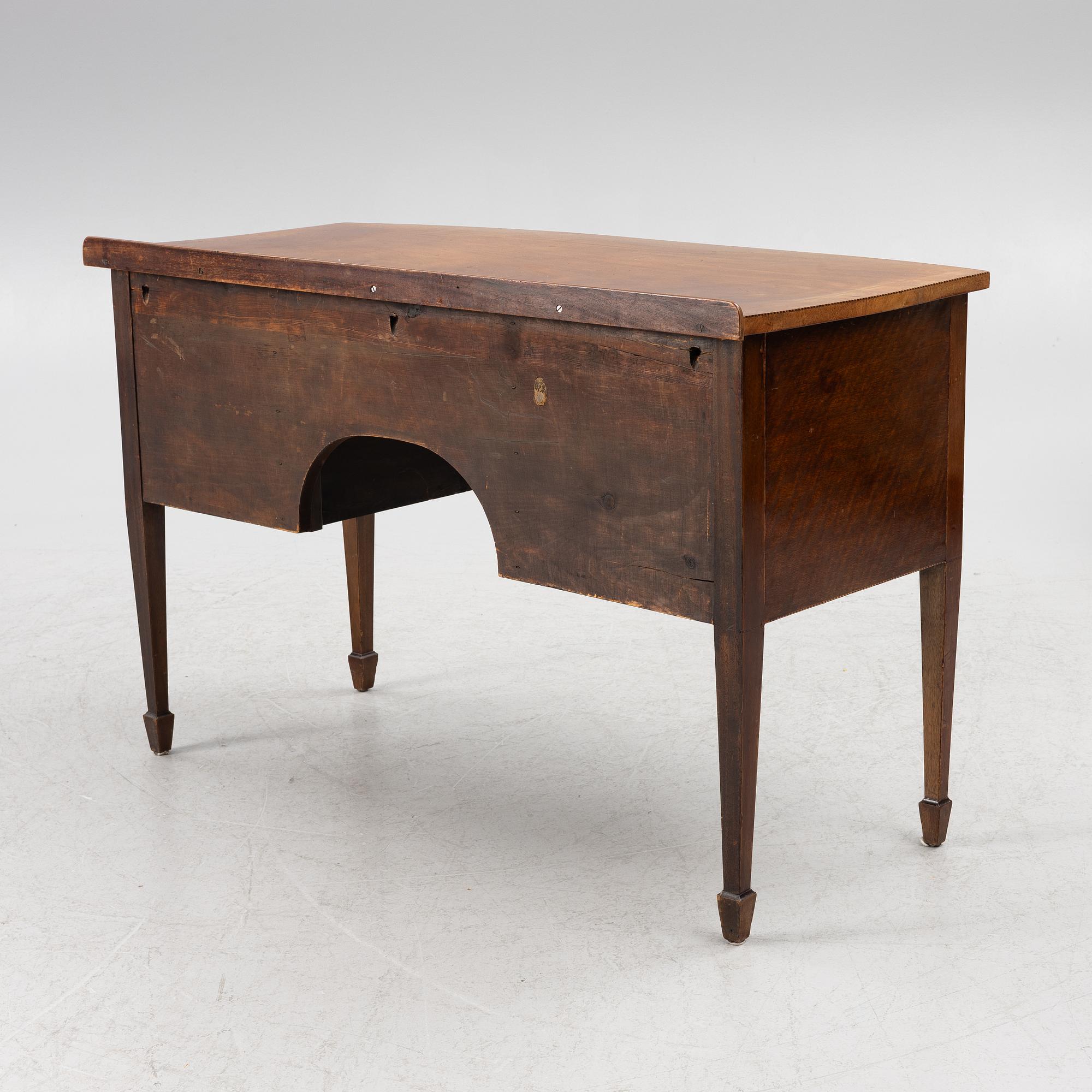 Skrivbord/sideboard, Engelsk stil, 1900-talets början.