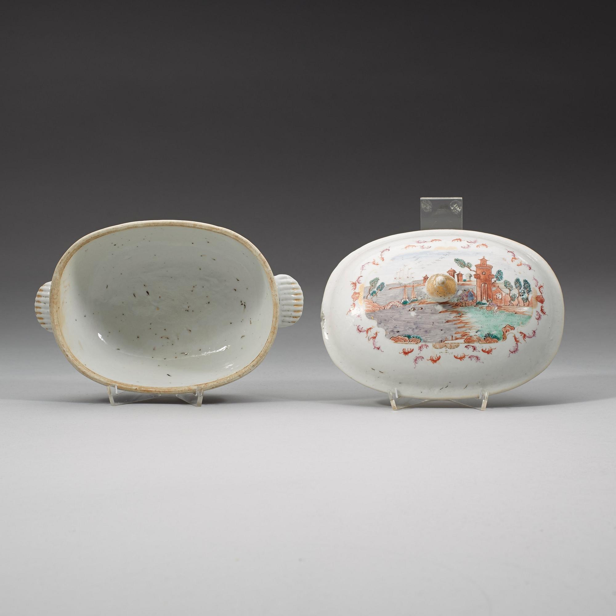 TERRIN med LOCK och FAT, kompaniporslin. Qingdynastin, Qianlong (1736-95).