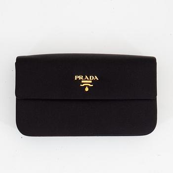Prada, clutch.