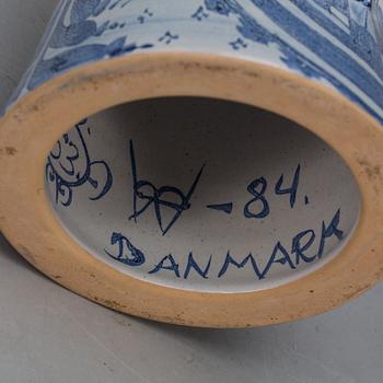 SKÅL på FOT, lergods, Björn Wiinblad, Danmark, signerad och daterat -84.