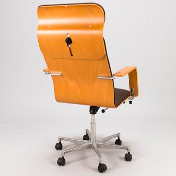 YRJÖ KUKKAPURO, TOIMISTOTUOLI, "Fysio", Avarte, 1900-luvun jälkipuoli.