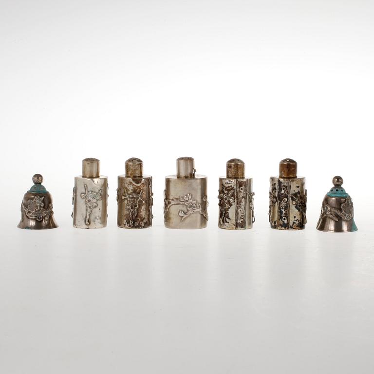 STRÖARE, 7, silver, Kina, 1900-talets första hälft. Total vikt ca 218 g.