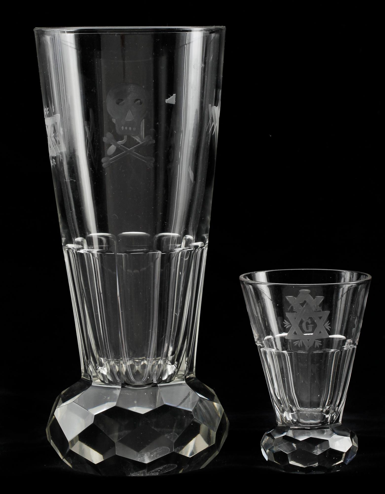 FRIMURARGLAS,  2 st, 1900-tal.