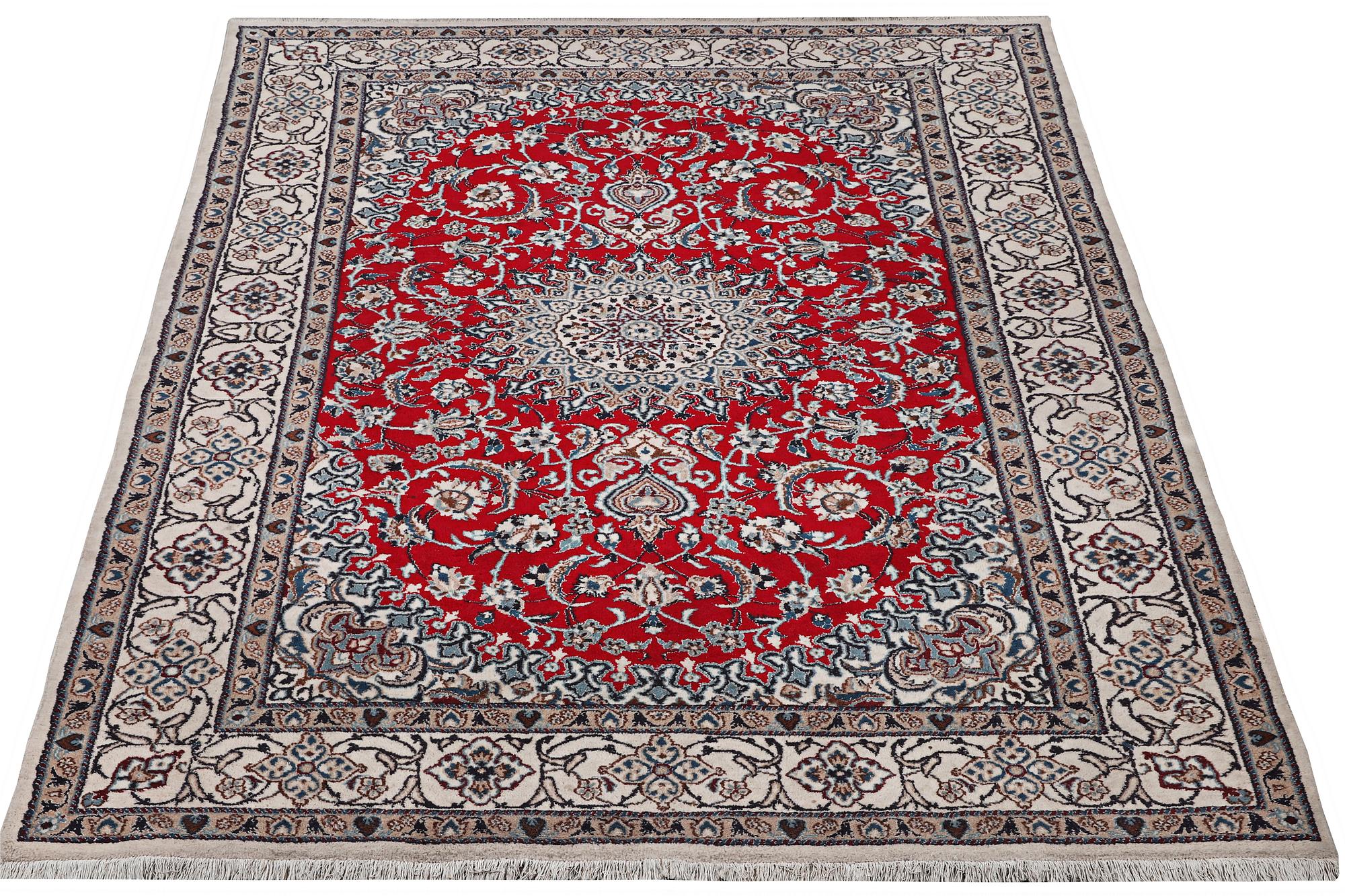 Matta, Nain, part silk, ca. 303 x 198 cm.
