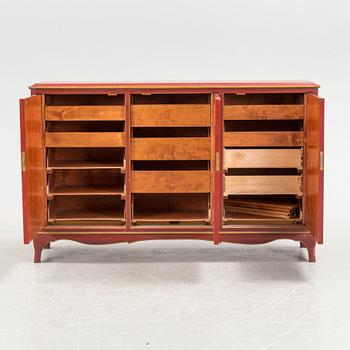 A chinese 20th century cabinet.