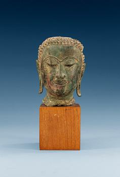 1484. BUDDHAHUVUD, brons. Thailand, 1700-tal.