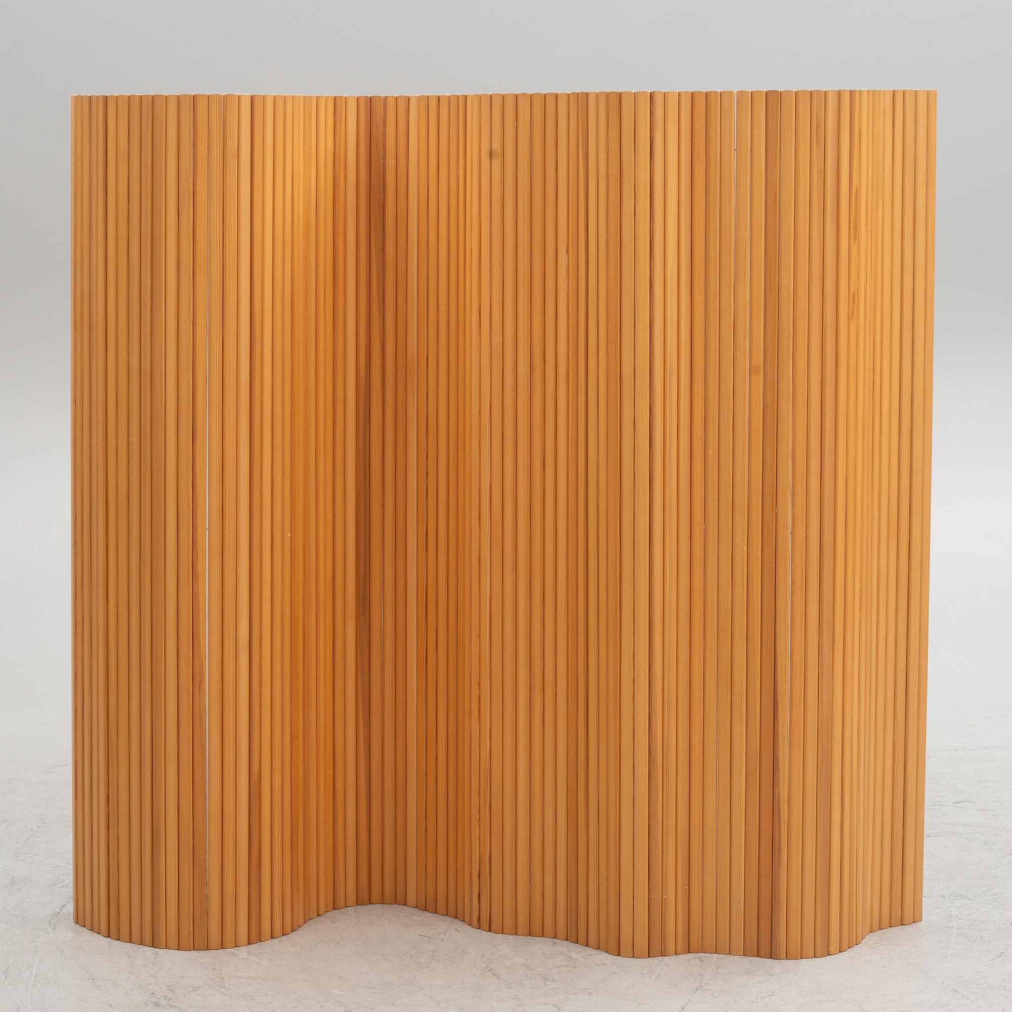 Alvar Aalto, vikskärm, modellnummer 100, Artek, 1900-talets mitt.