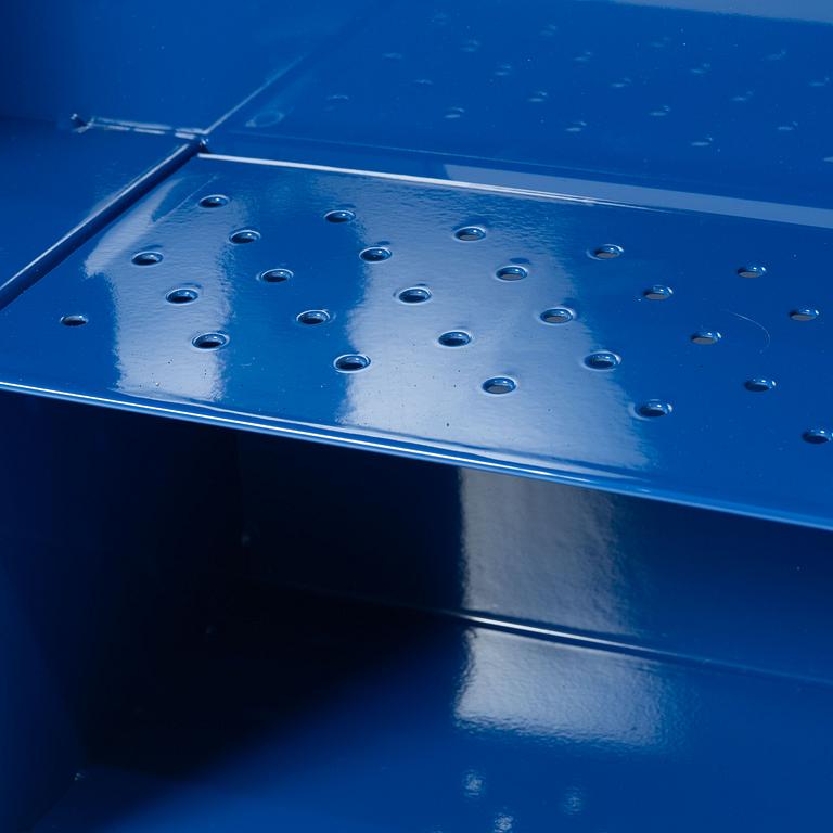 Thomas Eriksson, skåp, "Cross", Progetto Oggetto, Cappelini, Italien.