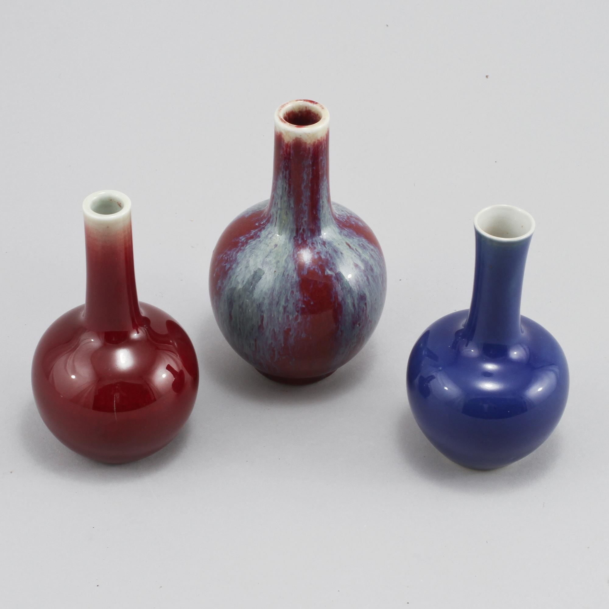 VASER, 3 st, porslin, Kina, 1900-tal/modern tillverkning.