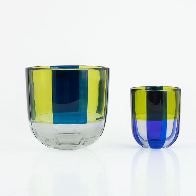 Erika Lagerbielke, skålar, två st, "Sienna Klar" och "Sienna blå", Orrefors Gallery, signerad, 1988.