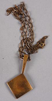 HALSBAND, 6 st, brons, Pentti Sarpaneva, Kalevala samt KE Palmberg, Alton.