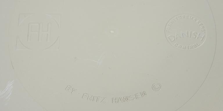 STOLAR, 6 st, "Sjuan" av Arne Jacobsen för Fritz Hansen, bl a 1971.