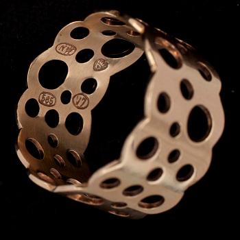 LIISA VITALI, RING, guld 14K, Liisa Vitali, Westerback Helsingfors 1974. Tot. vikt 3,3 gr.