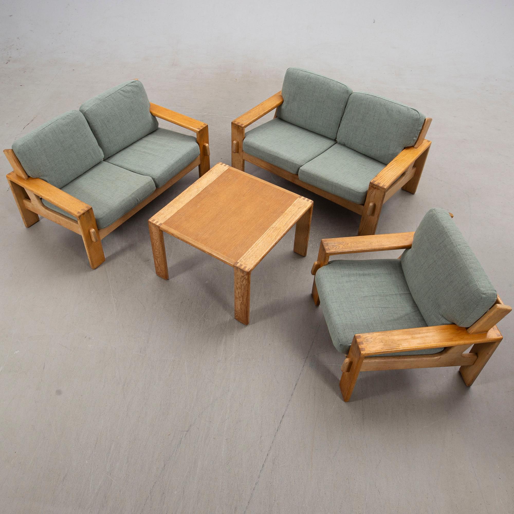 Esko Pajamies sofa group for Asko, later part of the 20th century.