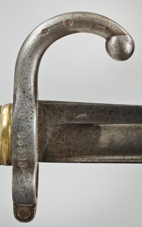 BAJONETTER, ett par, metall, 1800-tal.