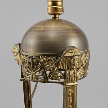 BORDSLAMPA, empirestil, 1900-talets första hälft.