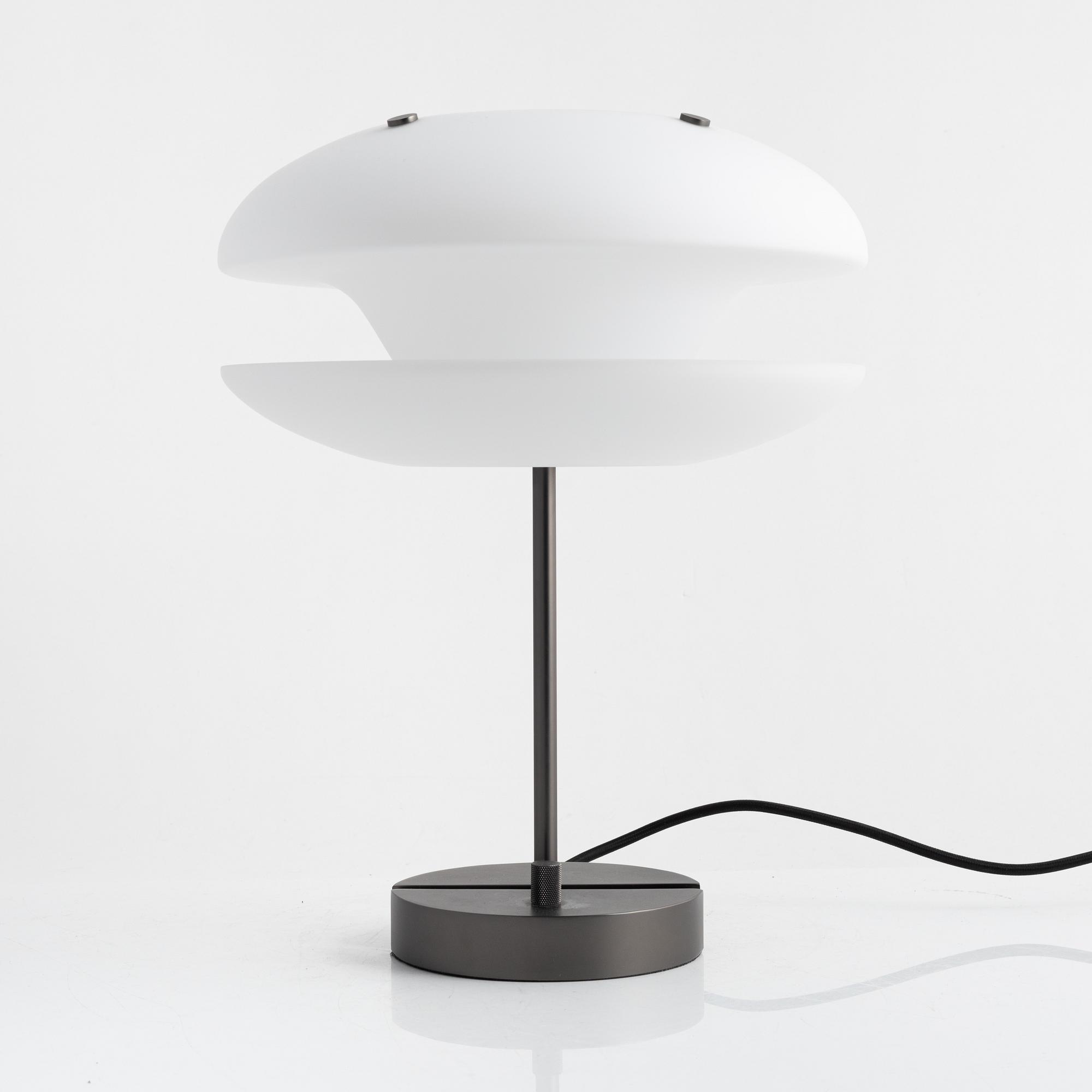 A 'Yoyo' table lamp from Norr11.