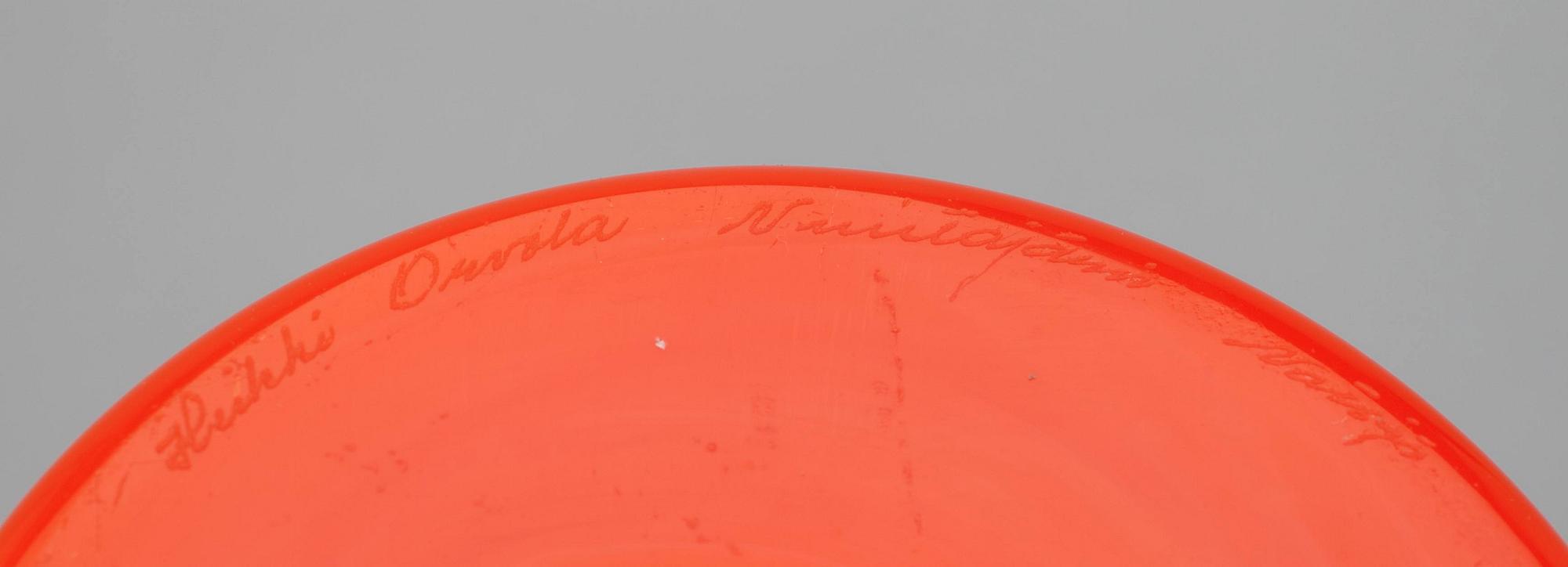 VAS, glas, sign. Heikki Orvola, Notsjö, 1970-tal.