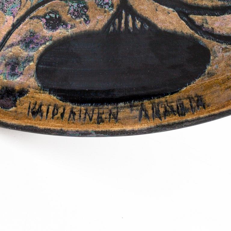BIRGER KAIPIAINEN, a decorative bowl signed Kaipiainen Arabia.